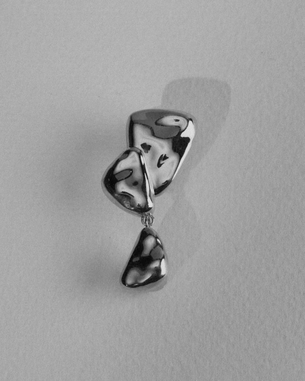 ONDA PEARL EARRINGS (18K GOLD PLATED)