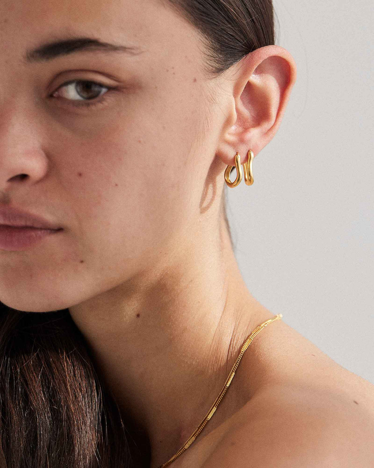 ECHO HOOPS (18K GOLD PLATED) IMAGE 3