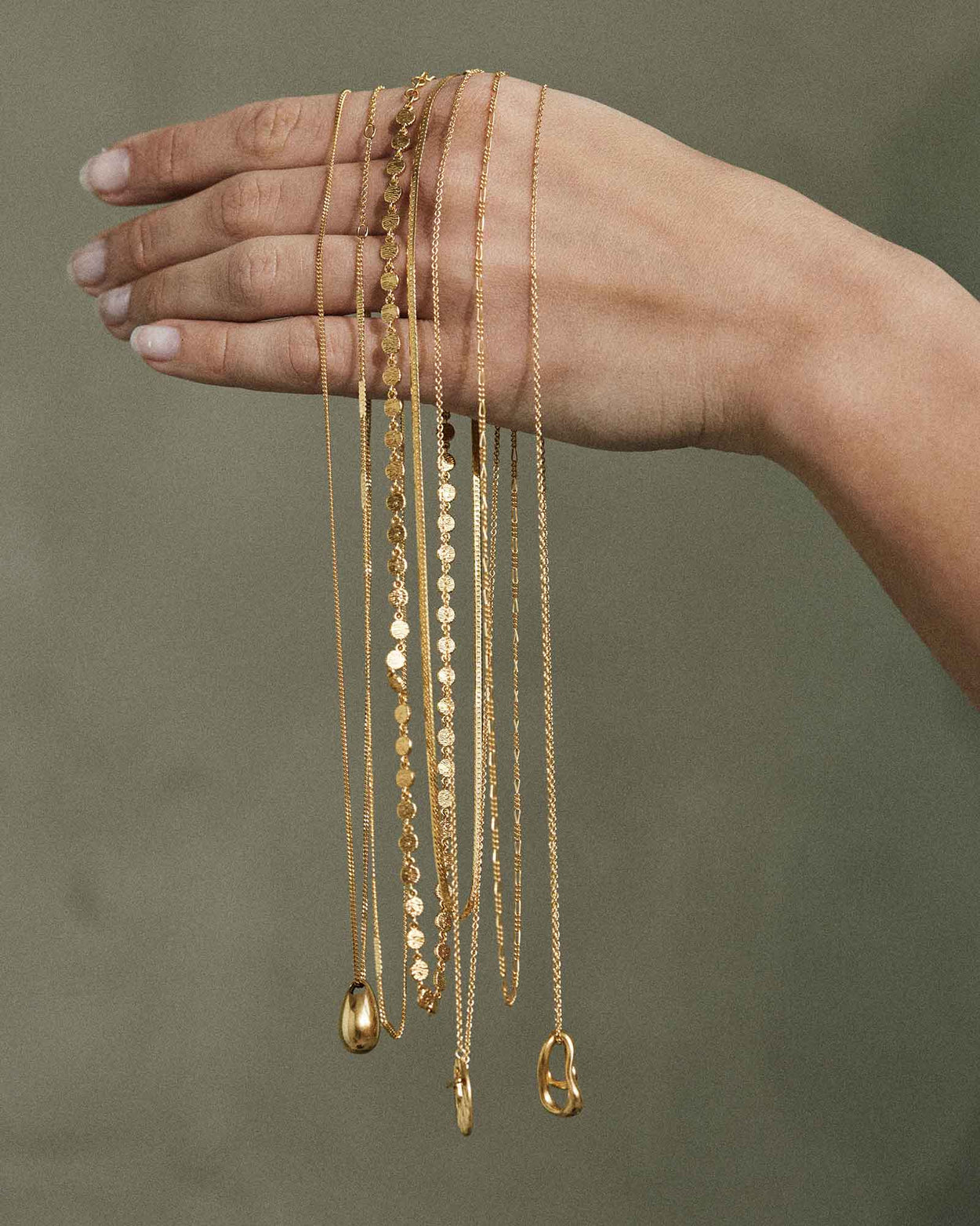 TRESOR NECKLACE (18K GOLD VERMEIL) IMAGE 4