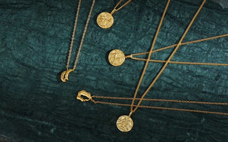 LEO PETITE ZODIAC NECKLACE (STERLING SILVER)