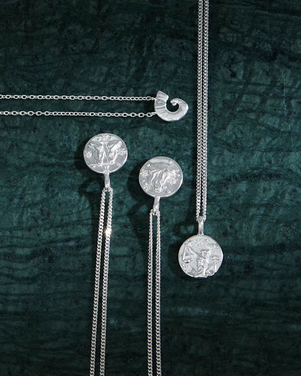 LIBRA PETITE ZODIAC (STERLING SILVER) IMAGE 2