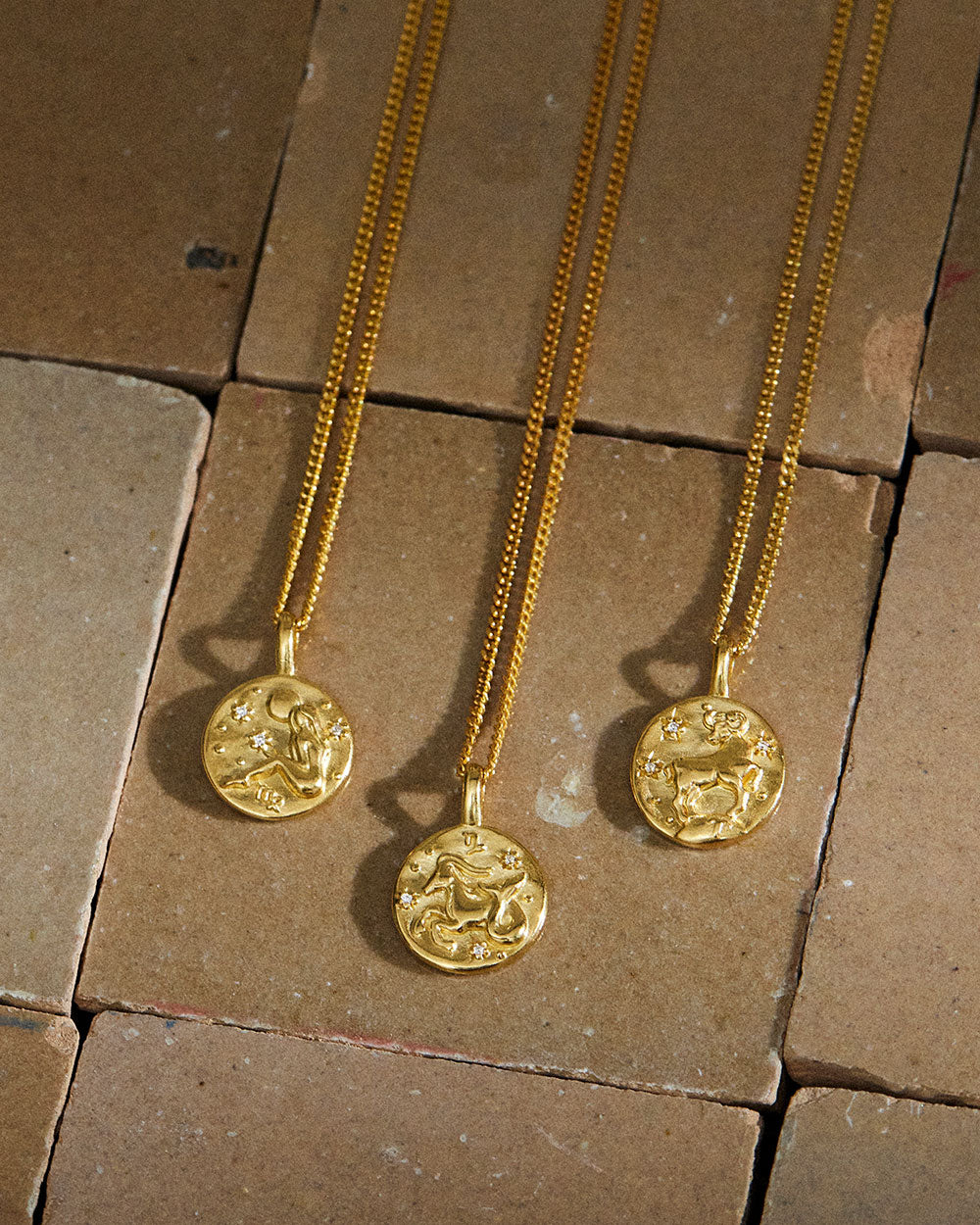 VIRGO PETITE ZODIAC (18K GOLD VERMEIL) IMAGE 2