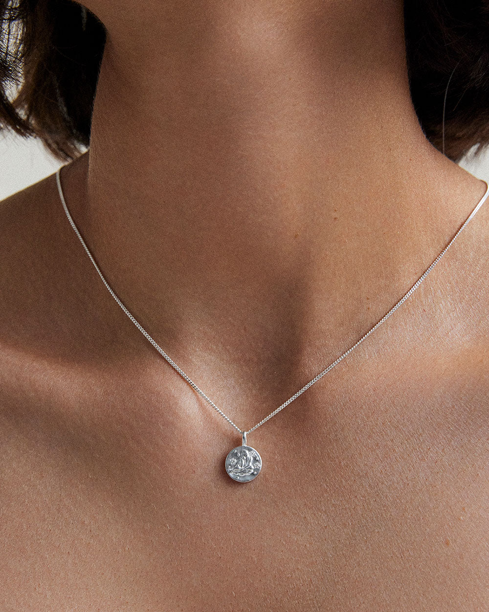 AQUARIUS PETITE ZODIAC (STERLING SILVER) IMAGE 2