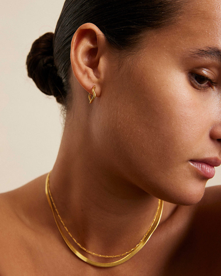 ONDA HOOPS (18K GOLD PLATED) IMAGE 2