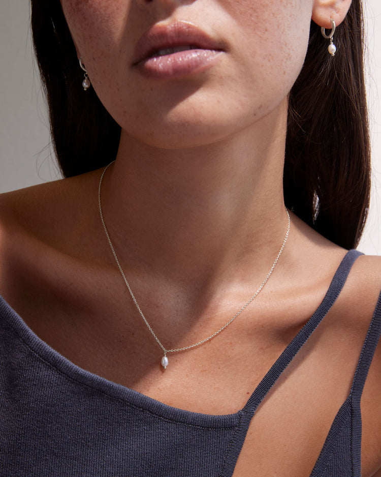 CLASSIC PEARL NECKLACE (STERLING SILVER) IMAGE 2