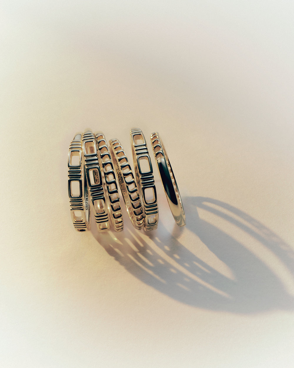 ELYSIUM CHAIN RING (9K GOLD) IMAGE 3