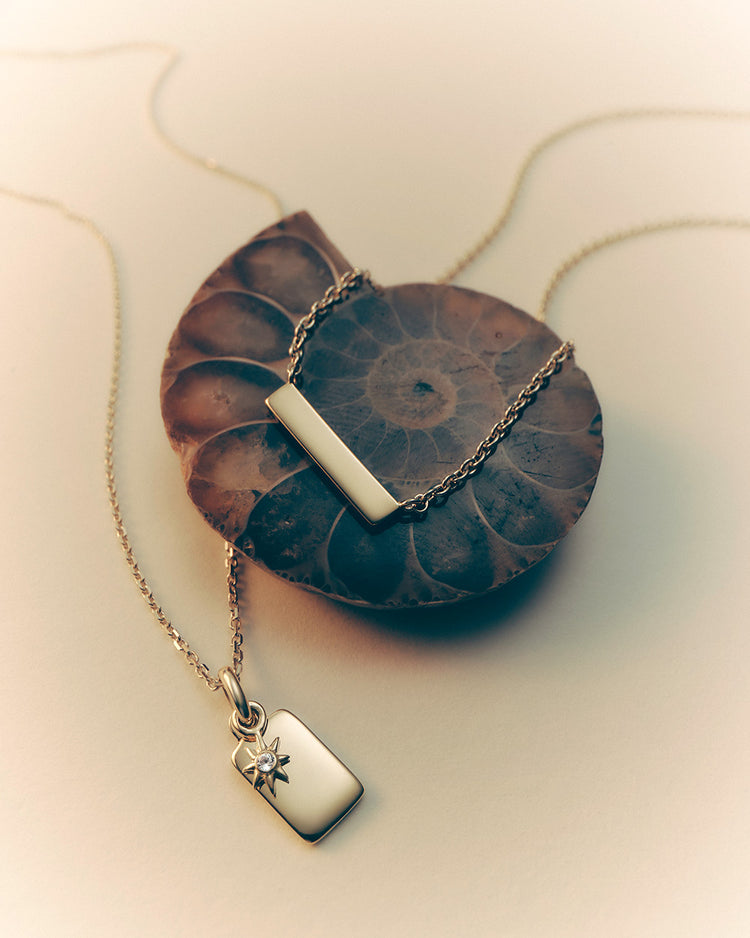 GUIDING STAR FINE NECKLACE (9K GOLD)