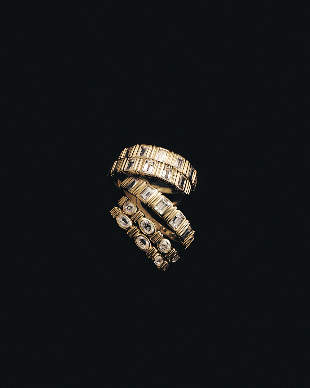 ELYSIUM OVAL SAPPHIRE RING (GOLD) IMAGE 2
