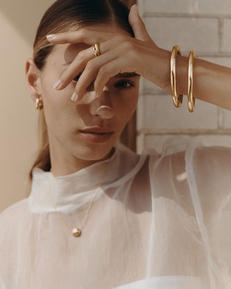 WITHIN MOTION TUBE BANGLE (18K GOLD PLATED) IMAGE 2