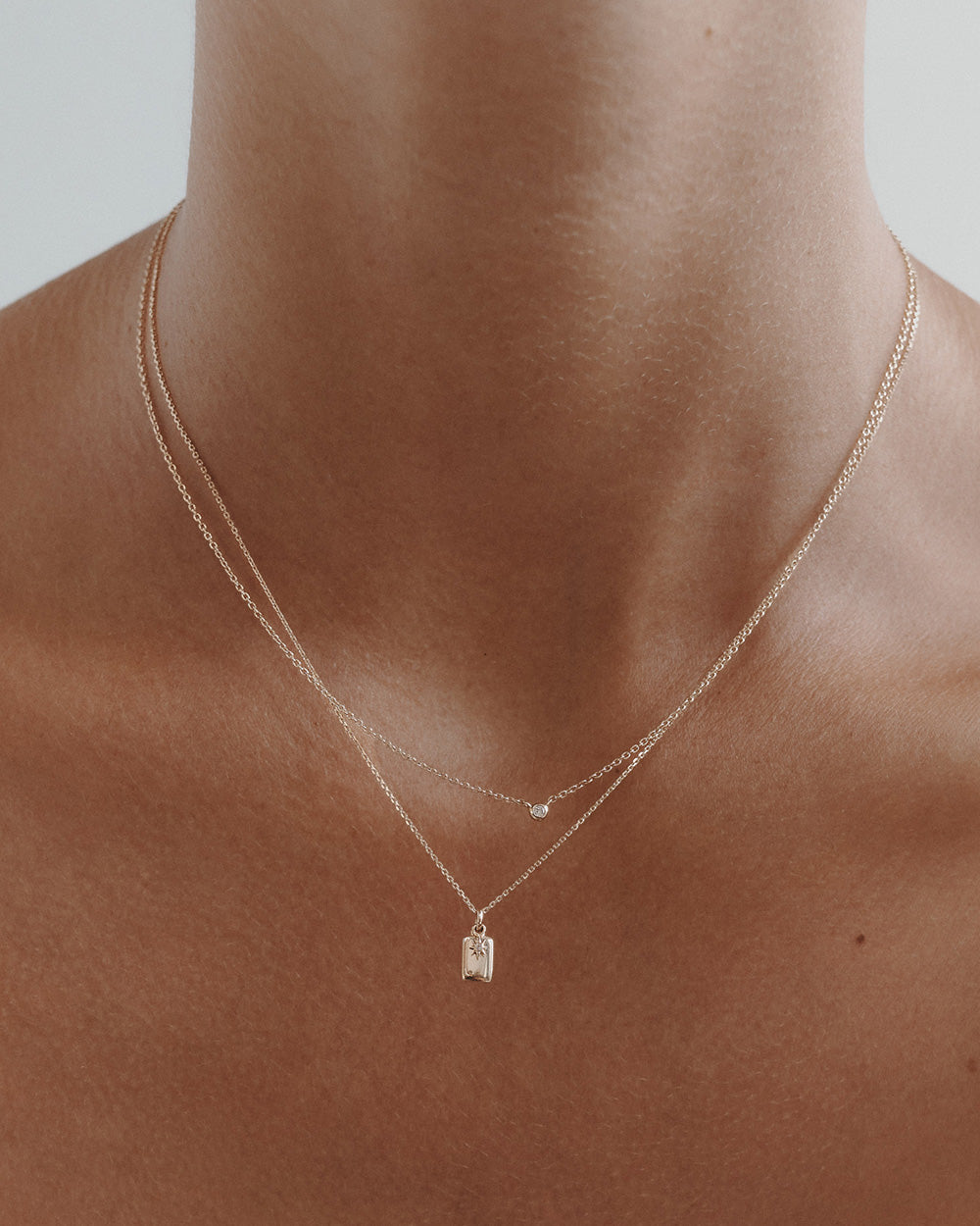 GUIDING STAR FINE NECKLACE (9K GOLD) IMAGE 3