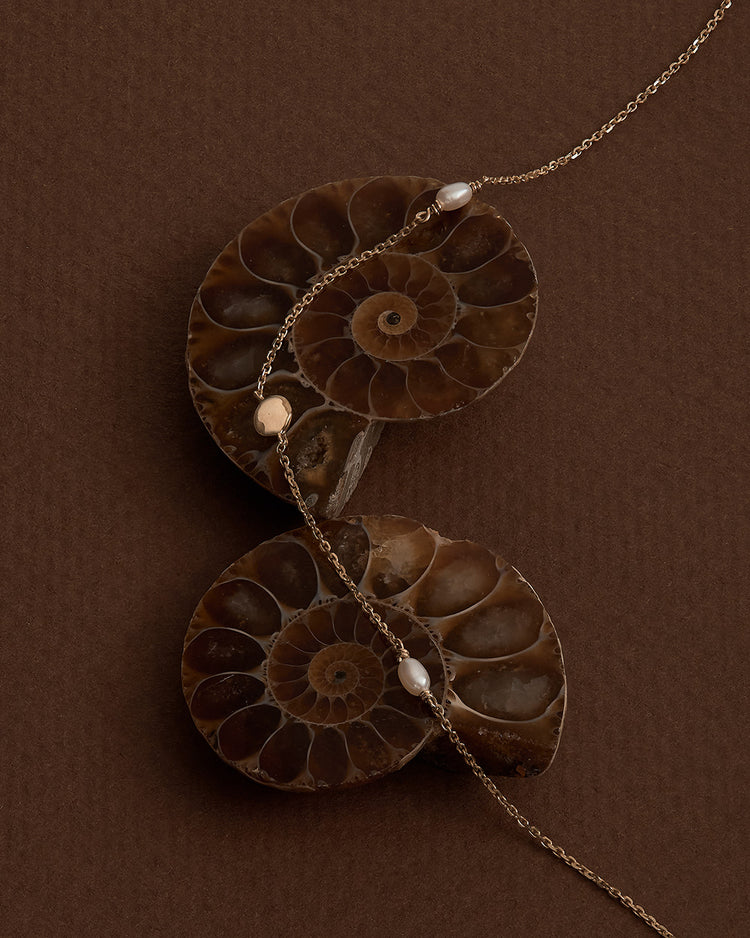 VACATION FINE NECKLACE (9K GOLD)