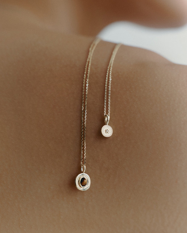 VENUS CHARM (9K GOLD)