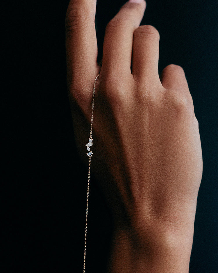 VELA BRACELET (9K GOLD)