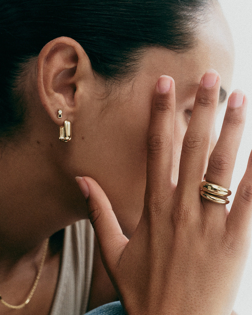 SYMPHONY HOOPS MEDIUM (18K GOLD PLATED)