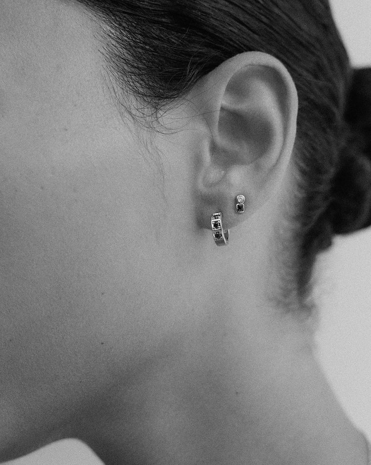 RENEWAL HUGGIES (STERLING SILVER)