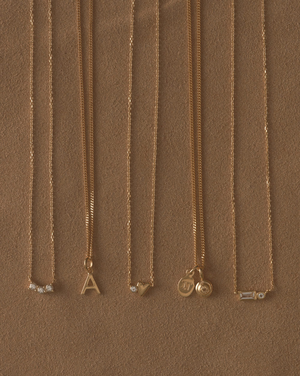 ABODE HEART NECKLACE (18K GOLD VERMEIL)