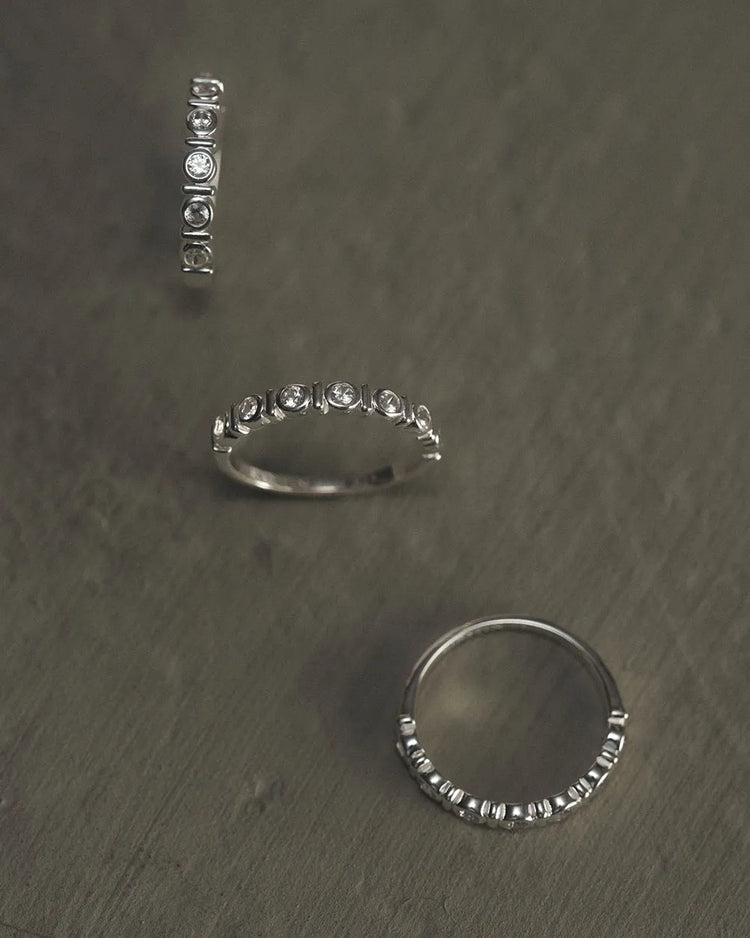 VALE TENNIS RING (STERLING SILVER)