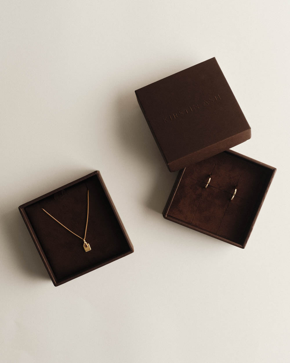 THE ENGRAVABLE BIRTHSTONE GIFT SET (18K GOLD PLATED)