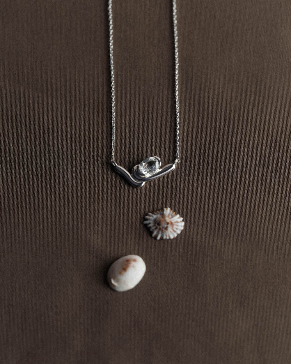 VESSEL NECKLACE (STERLING SILVER)
