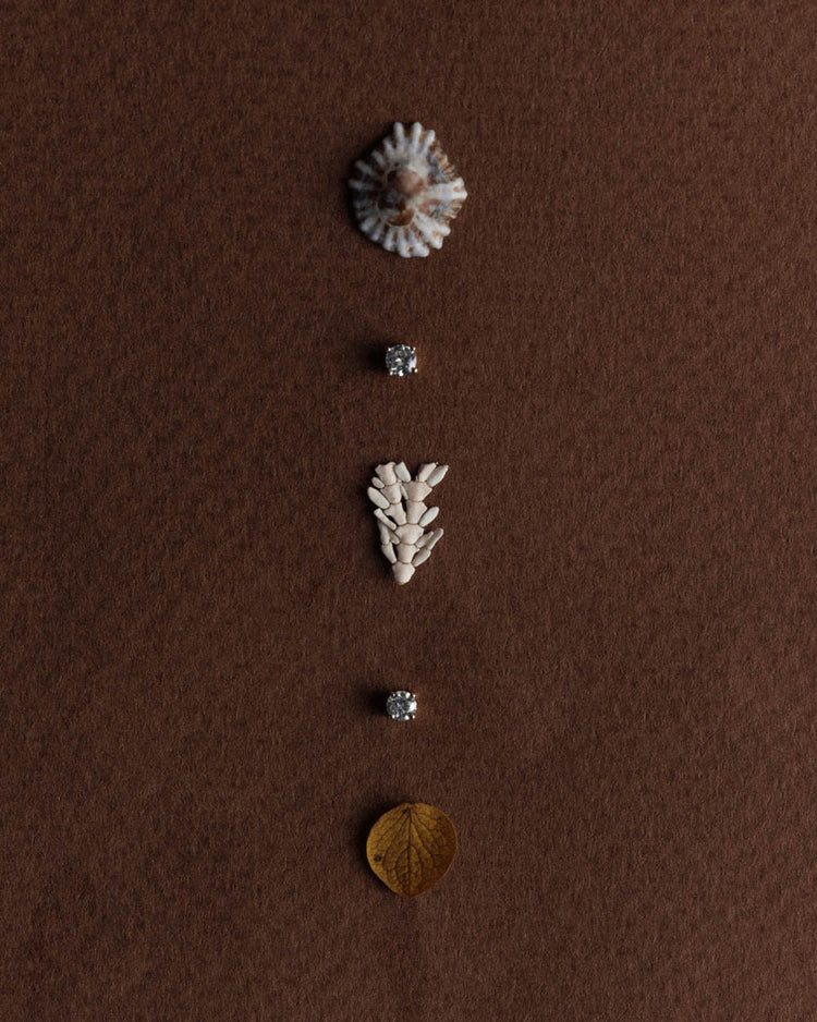 EVERLAST DIAMOND STUDS (9K GOLD)