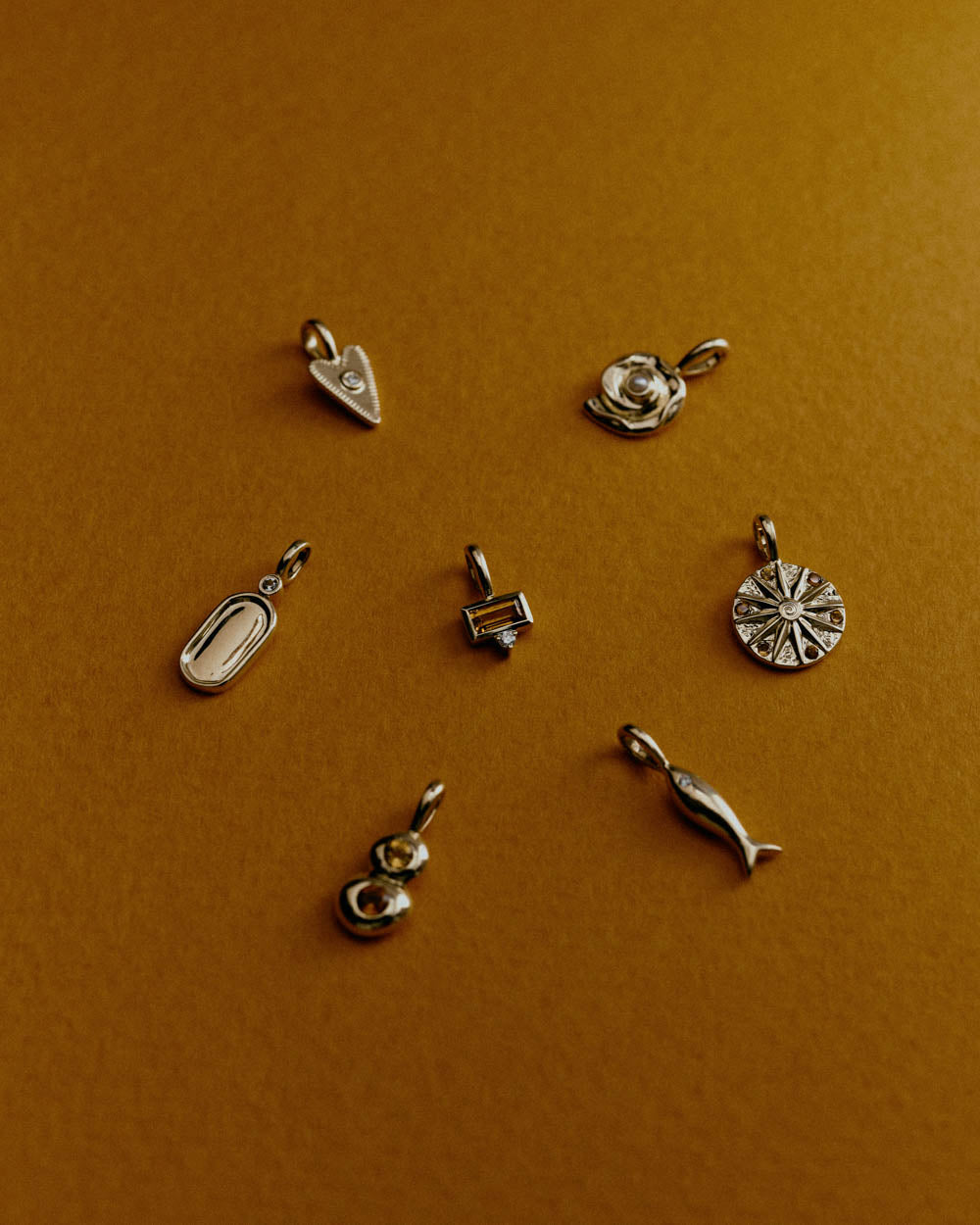 REVERENCE CHARM (9K GOLD)