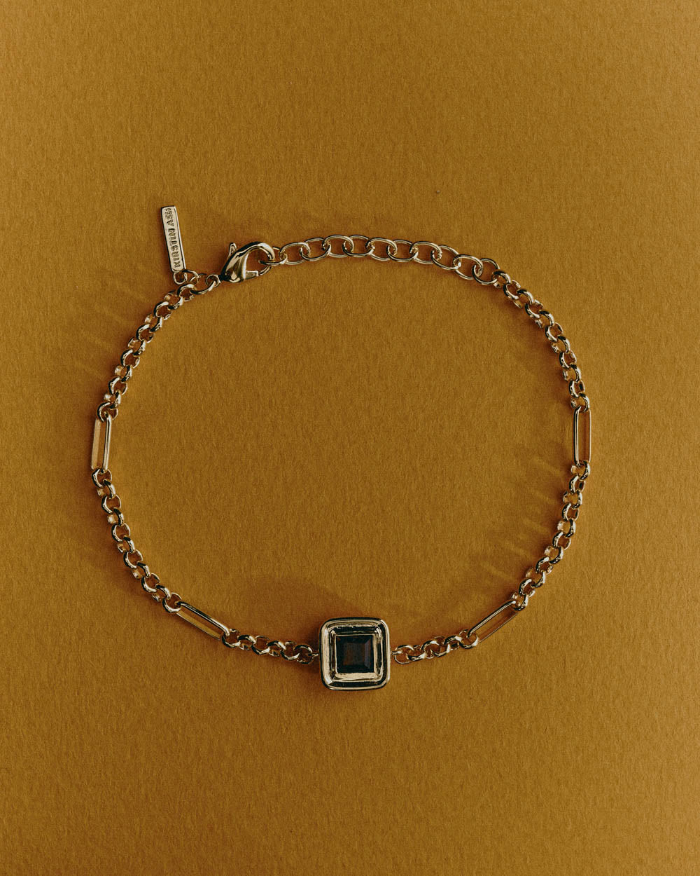 IGNITE RADIANCE BRACELET (18K GOLD PLATED)