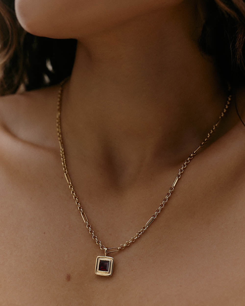 IGNITE RADIANCE PENDANT (18K GOLD PLATED)
