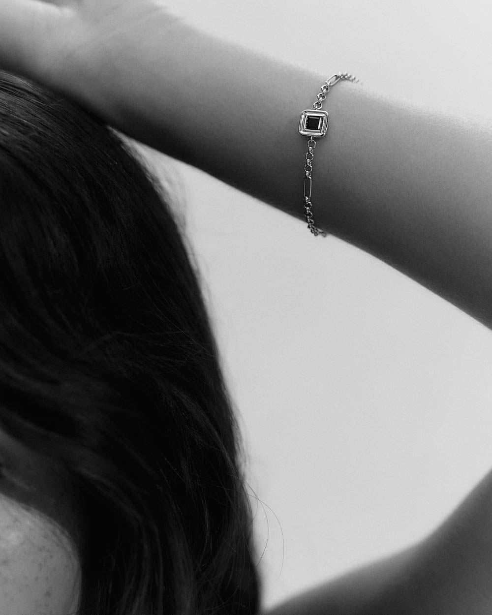 IGNITE RADIANCE BRACELET (18K GOLD PLATED)