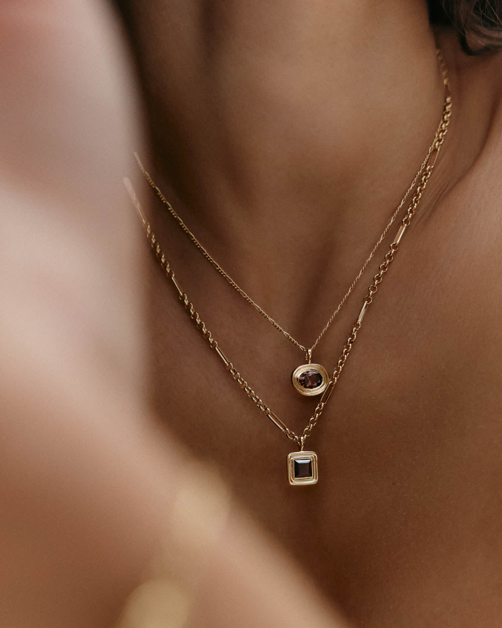 EMBODY RADIANCE PENDANT (18K GOLD PLATED)