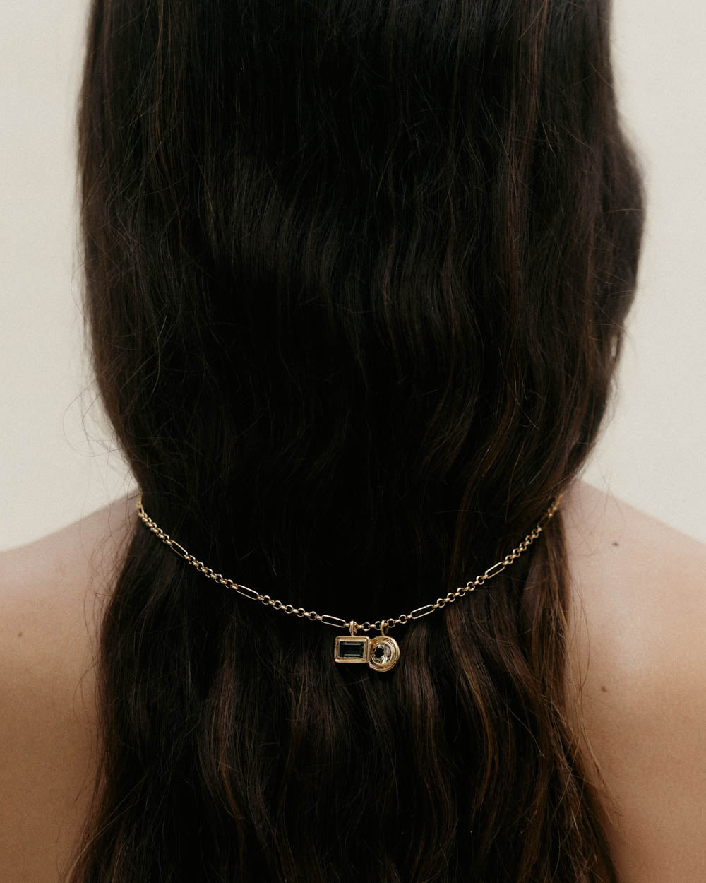 VEIL RADIANCE PENDANT (18K GOLD PLATED)