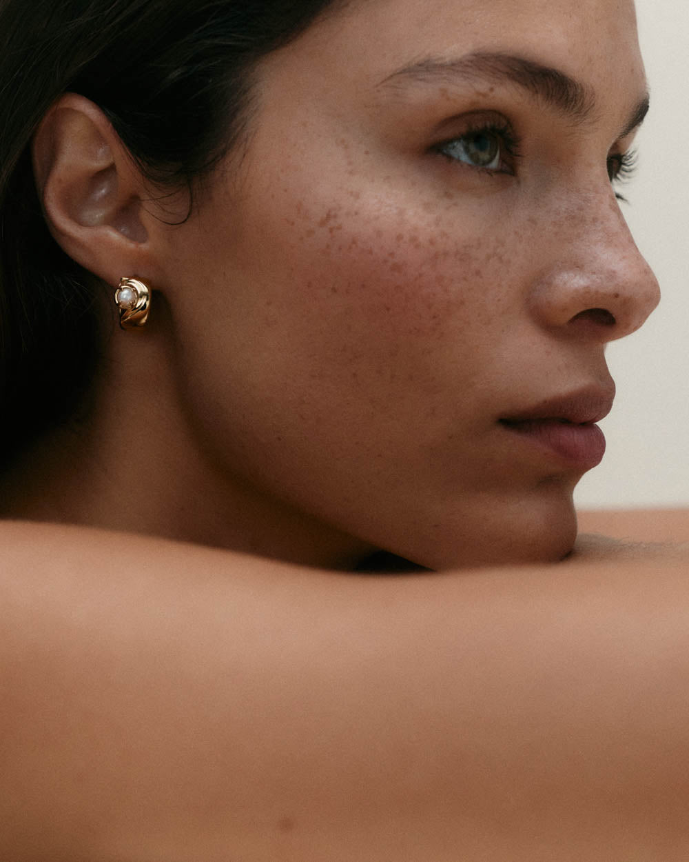 ILLUMINATE HOOPS (18K GOLD PLATED)