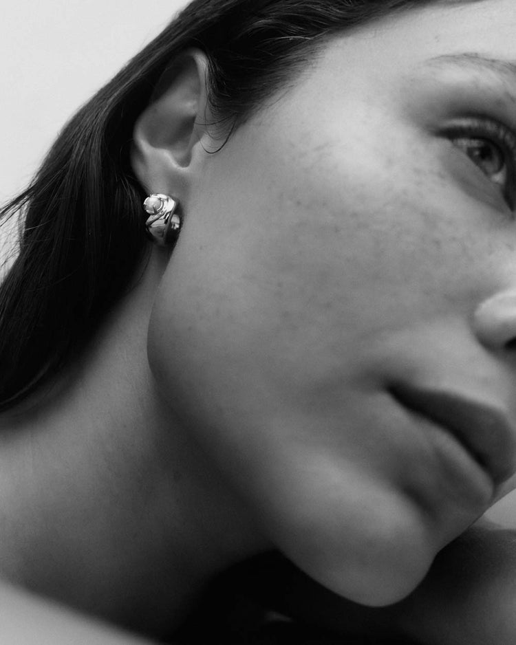 ILLUMINATE HOOPS (STERLING SILVER)