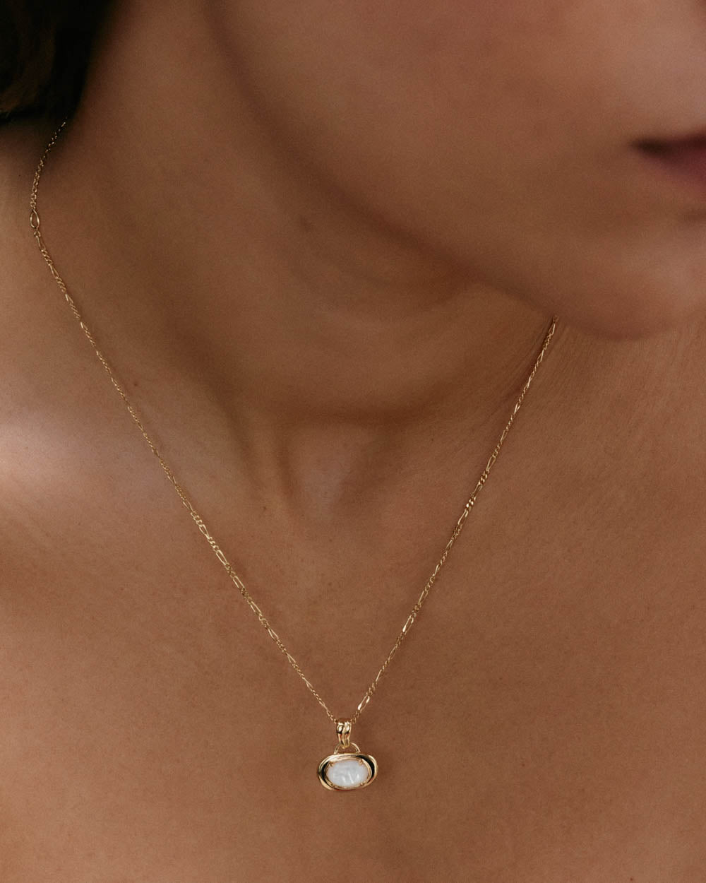 PASSAGE NECKLACE (18K GOLD PLATED)