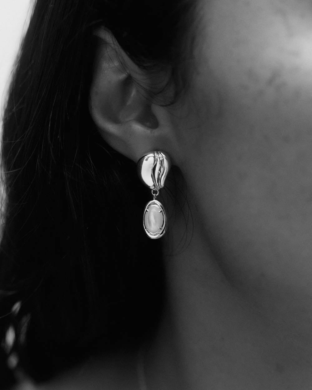 PASSAGE EARRINGS (18K GOLD PLATED)