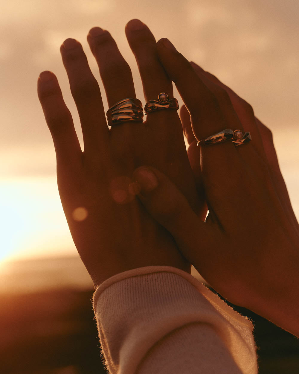ILLUMINATE RING (18K GOLD PLATED)
