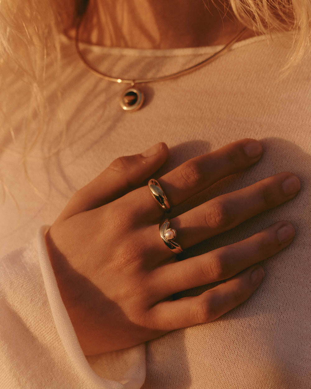 ILLUMINATE RING (18K GOLD PLATED)
