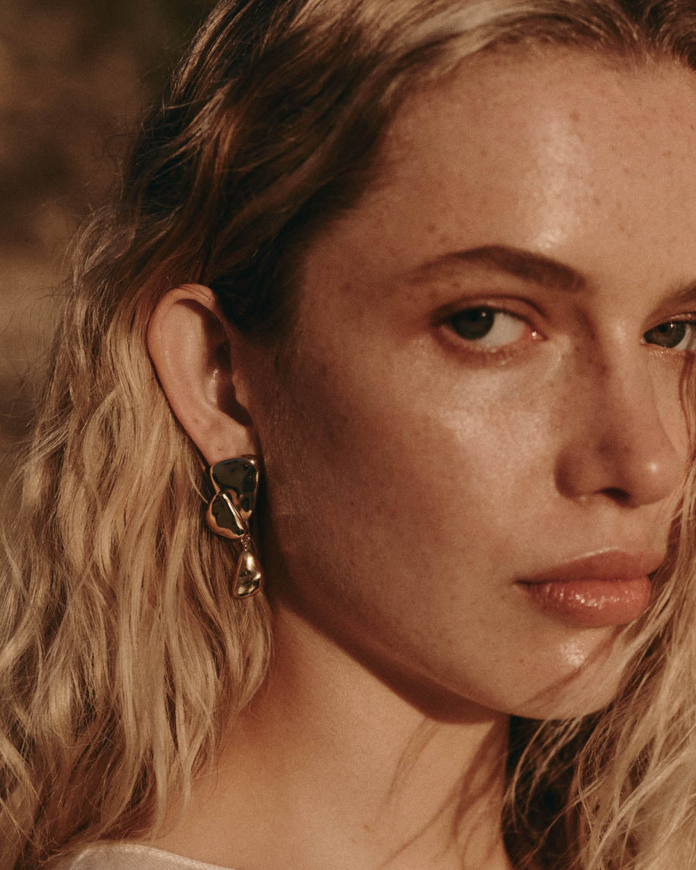 PORTAL EARRINGS (18K GOLD PLATED)
