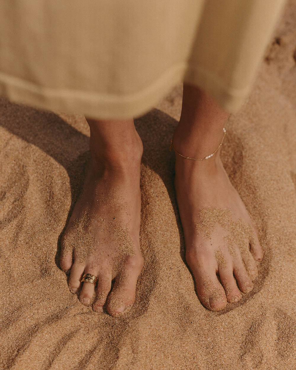 STATE OF BEING TOE RING (18K GOLD PLATED)