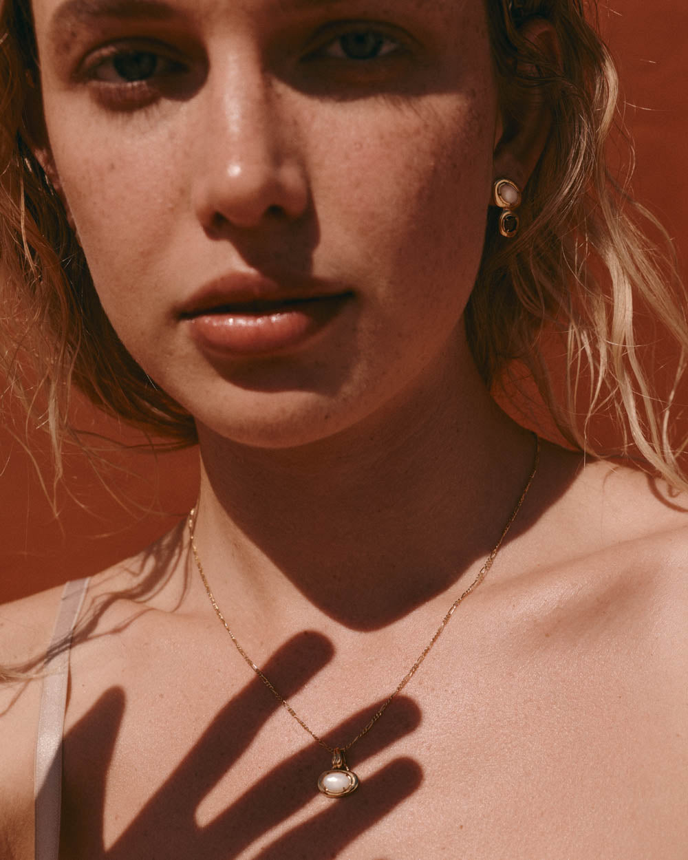 PASSAGE DROP STUDS (18K GOLD PLATED)