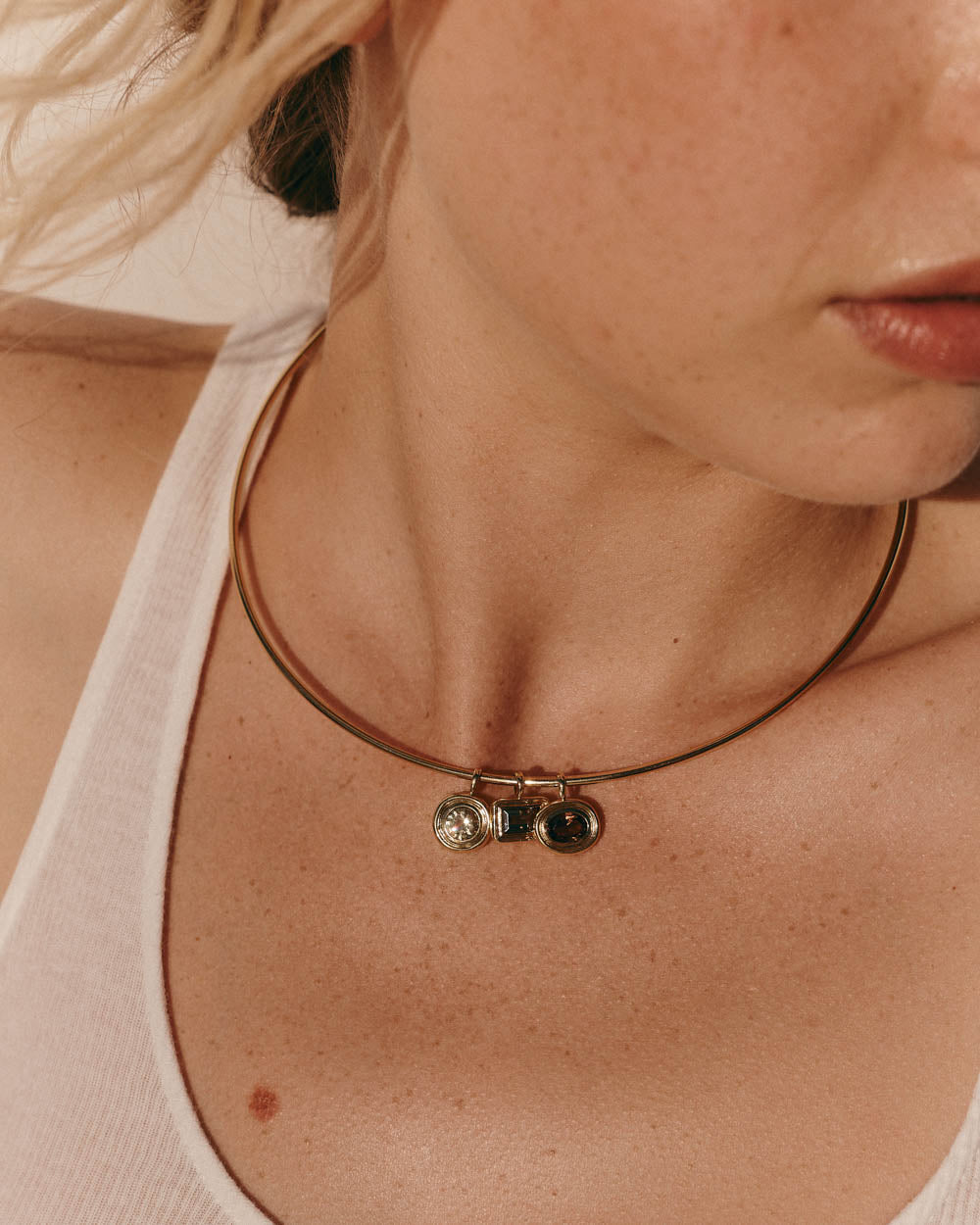 SACRED SUN COLLAR NECKLACE (18K GOLD PLATED)