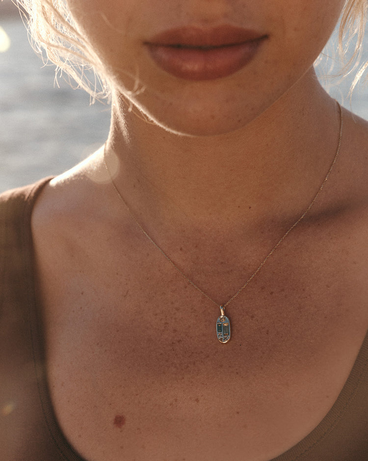 SOLAR AMULET (9K GOLD)