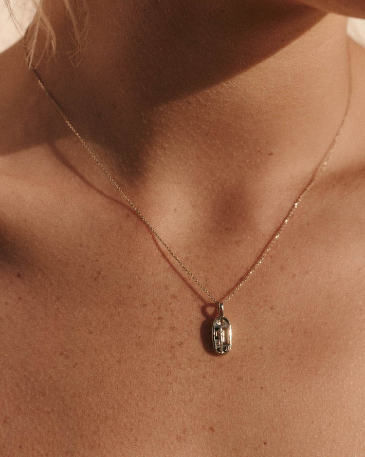 SOLAR AMULET (9K GOLD)