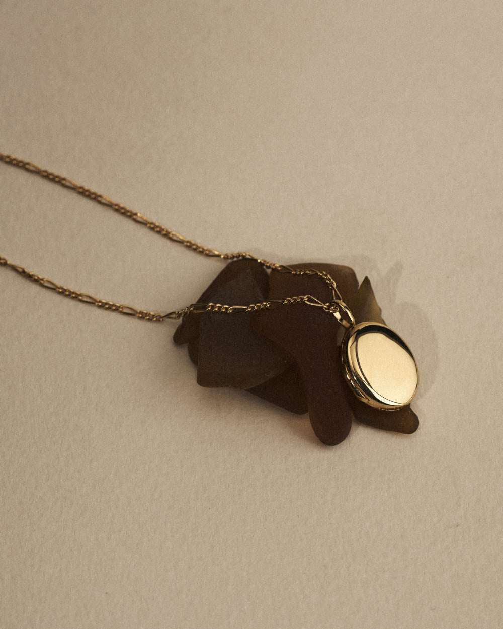 ETERNAL LOCKET (18K GOLD VERMEIL)