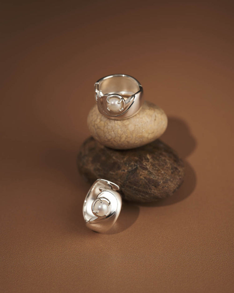 ILLUMINATE HOOPS (STERLING SILVER)