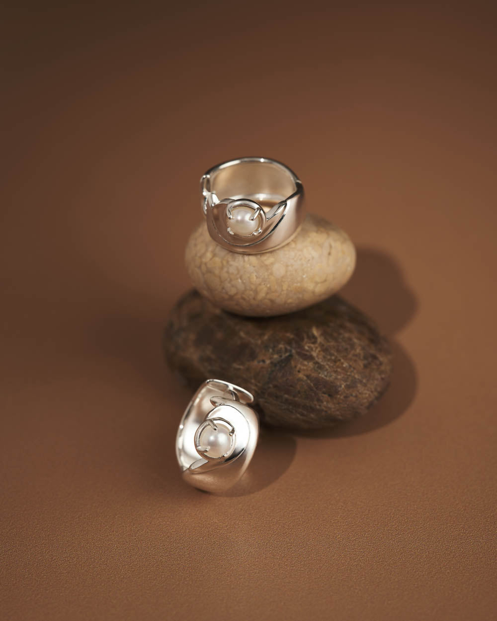 ILLUMINATE HOOPS (STERLING SILVER)