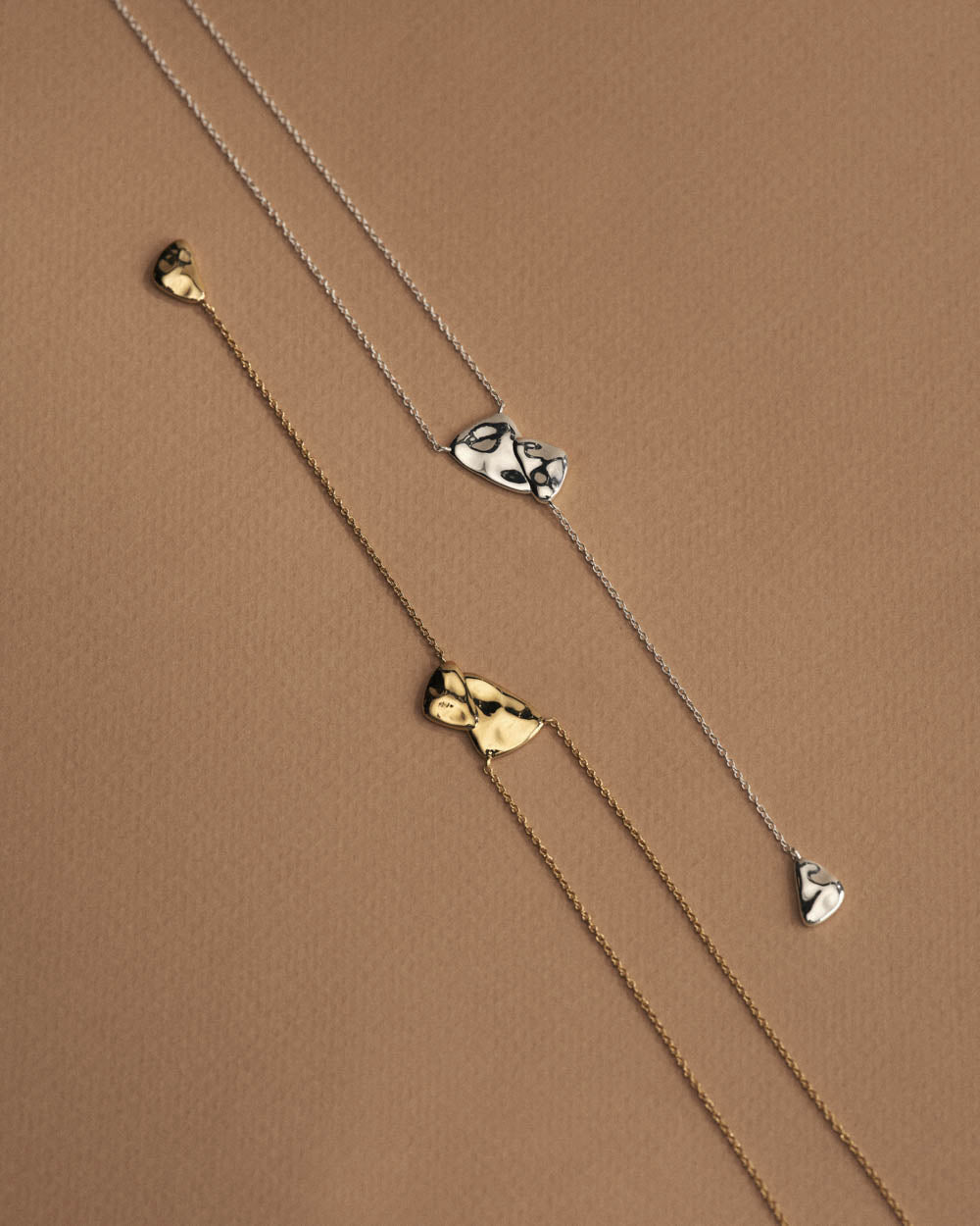 PORTAL LARIAT NECKLACE (18K GOLD PLATED)