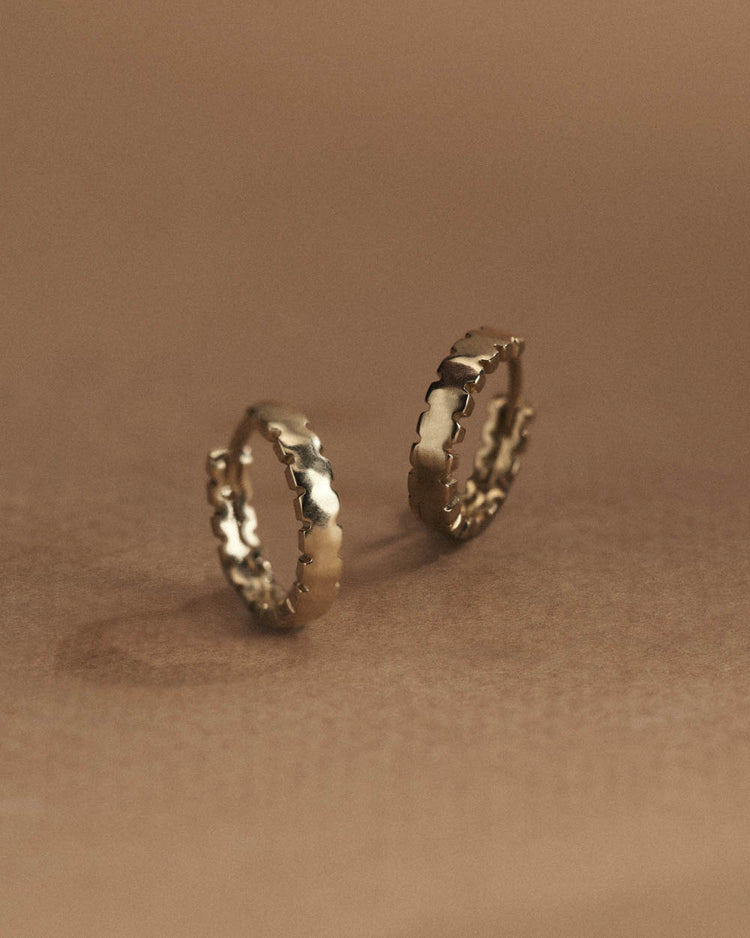 REALM HOOPS (9K GOLD)