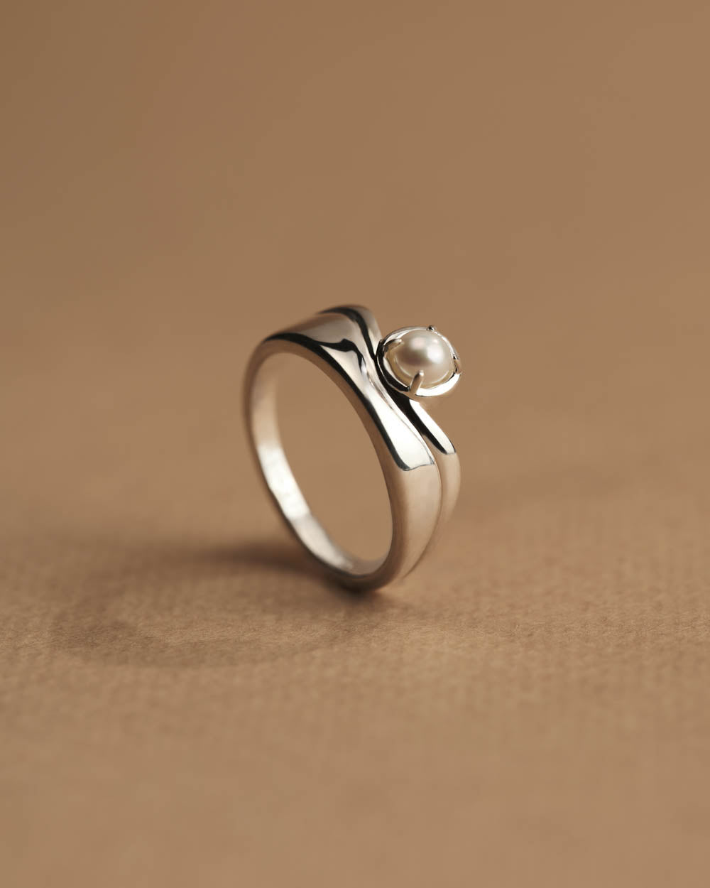 ILLUMINATE RING (STERLING SILVER)