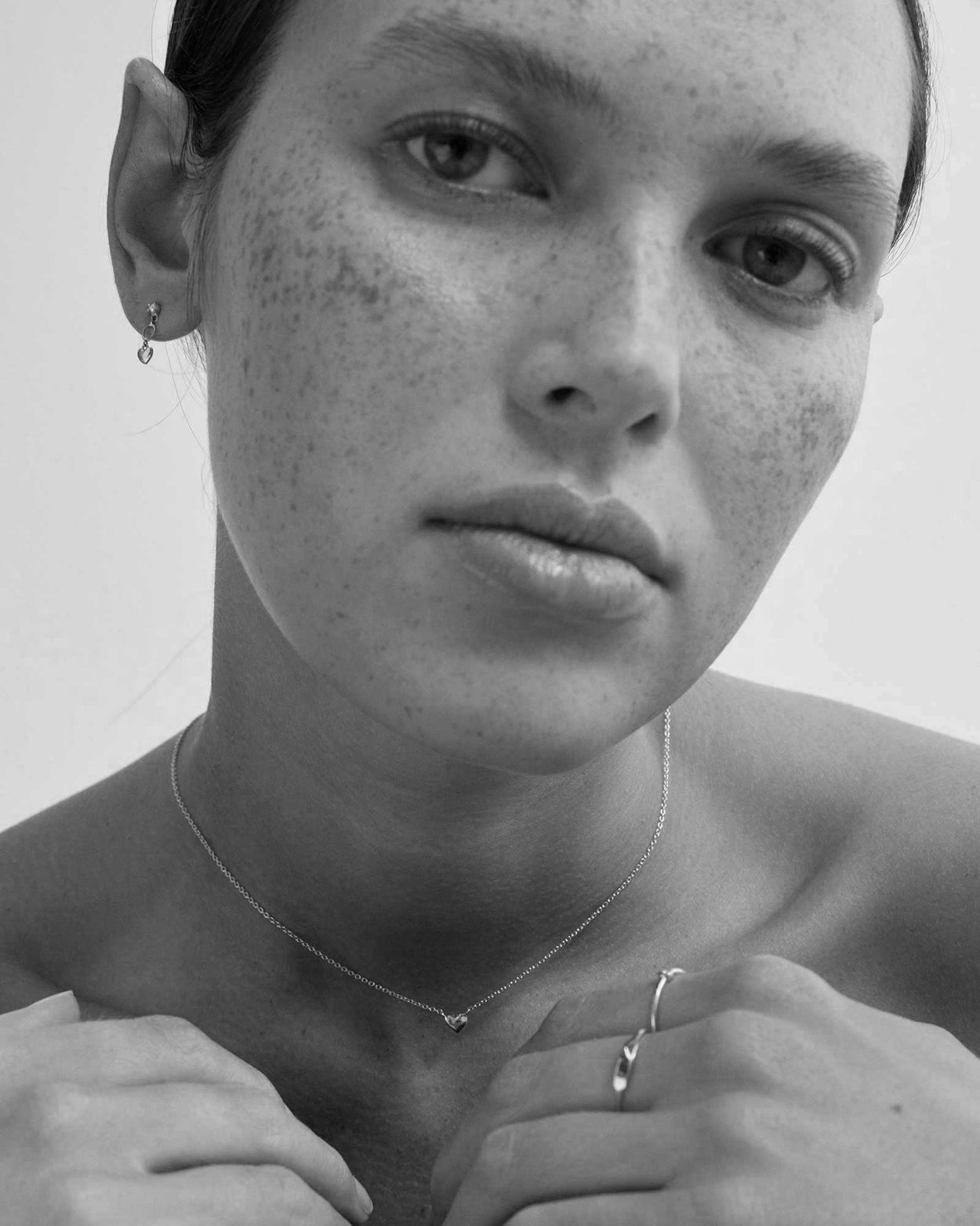 L'AMOUR HEART NECKLACE (STERLING SILVER) IMAGE 3