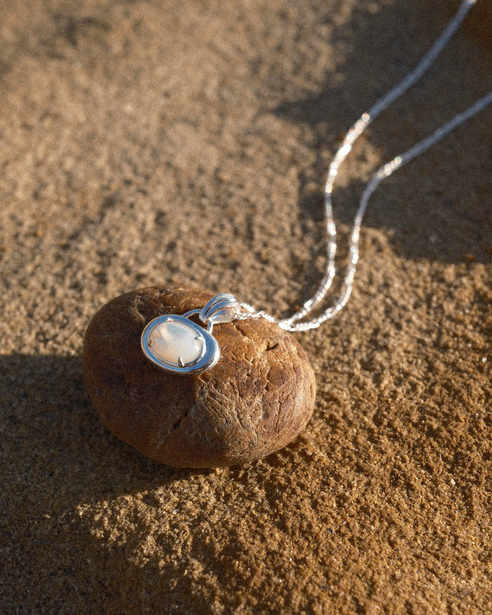 PASSAGE NECKLACE (STERLING SILVER)